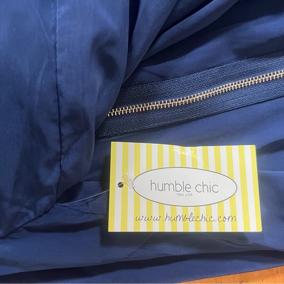 New Humble Chic Navy Blue Sheath Dress With Statement Back Zipper. - Picture 3 of 7